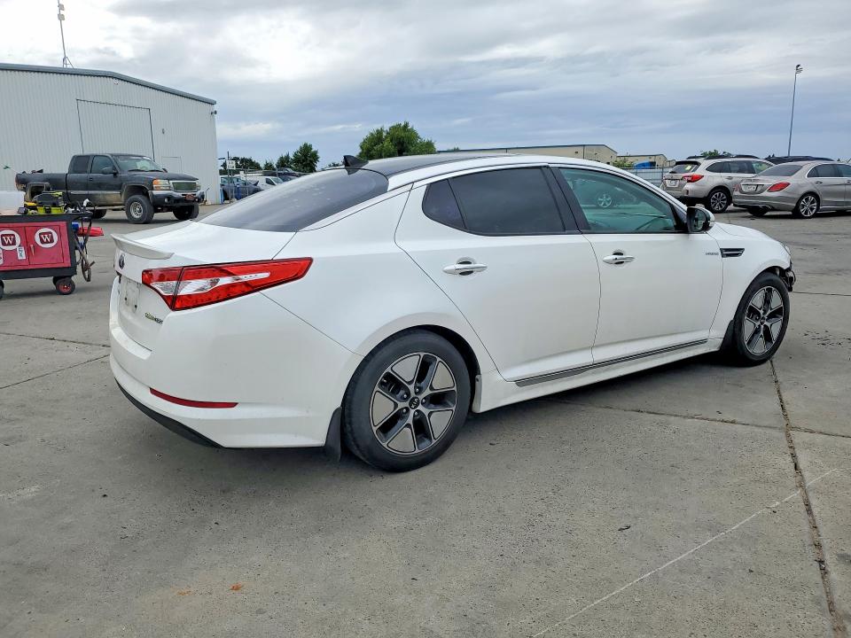 2013 Kia Optima მანქანა იყიდება აუქციონზე, vin: KNAGM4AD6D5051939, აუქციონის ნომერი: 50622276