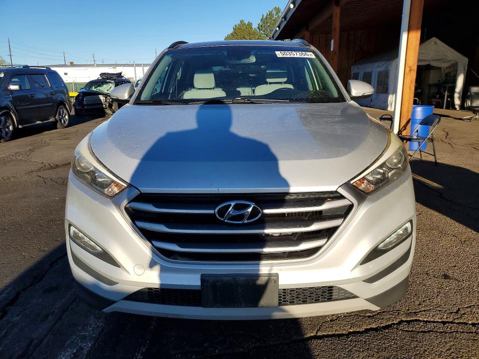 Aukcja sprzedaży 2017 Hyundai Tucson, vin: KM8J3CA20HU581688, numer aukcji: 50357366