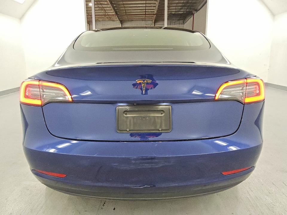 48877996 :رقم المزاد ، 5YJ3E1EA7NF368660 vin ، 2022 Tesla Model 3 مزاد بيع