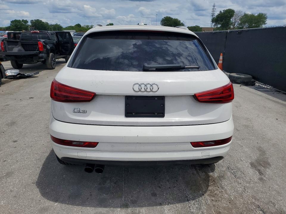 50855786 :رقم المزاد ، WA1BCCFS1JR000526 vin ، 2018 Audi Q3 مزاد بيع