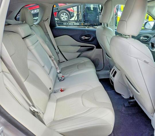 Продажа на аукционе авто 2019 Jeep Cherokee, vin: 1C4PJMDX0KD113811, номер лота: 51121846