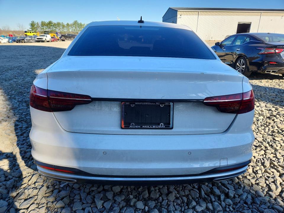 Продажа на аукционе авто 2023 Audi A4, vin: WAUDAAF49PN008168, номер лота: 49075766