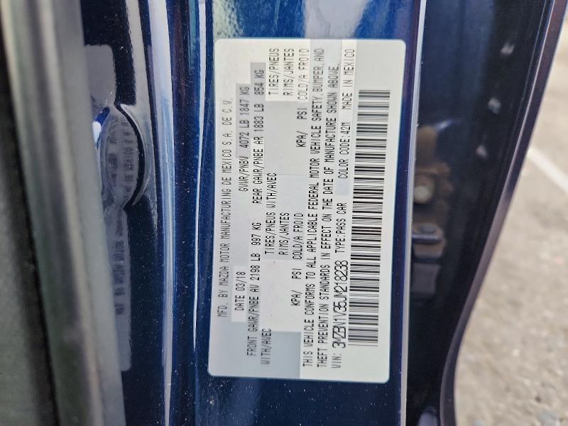 Продаж на аукціоні авто 2018 Mazda 3, vin: 3MZBN1V35JM218238, номер лоту: 49925426
