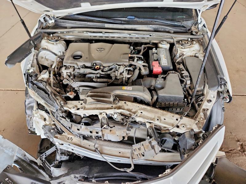 49668026 :رقم المزاد ، 4T1G11AK5LU944158 vin ، 2020 Toyota Camry مزاد بيع