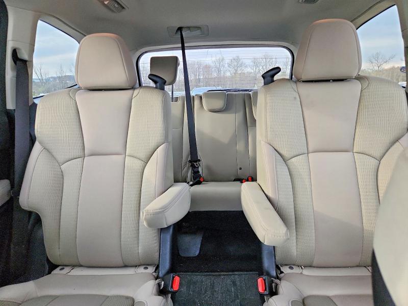 Продажа на аукционе авто 2023 Subaru Ascent, vin: 4S4WMAED5P3436346, номер лота: 50125646