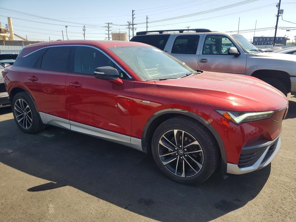 51522636 :رقم المزاد ، 4W5KHMRK5RZ515715 vin ، 2024 Acura Zdx مزاد بيع