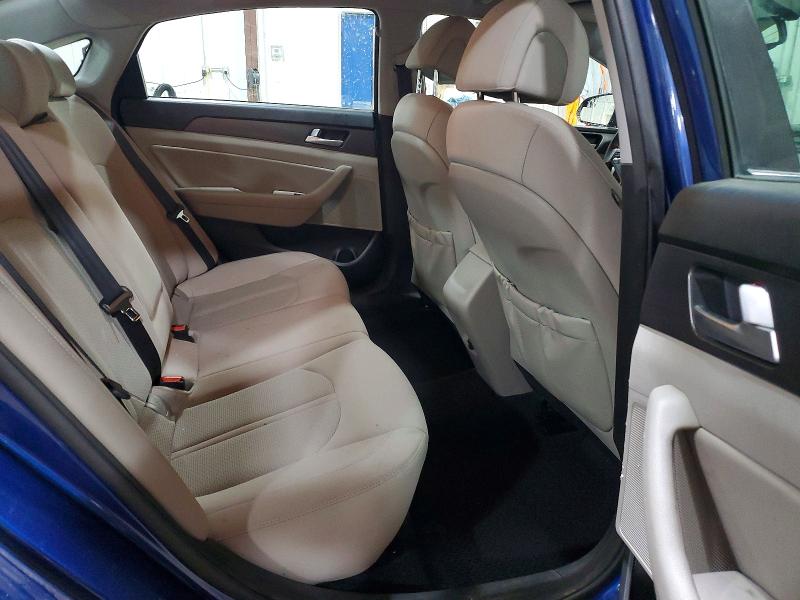 Продажа на аукционе авто 2015 Hyundai Sonata, vin: 5NPE34AF3FH098282, номер лота: 49410186