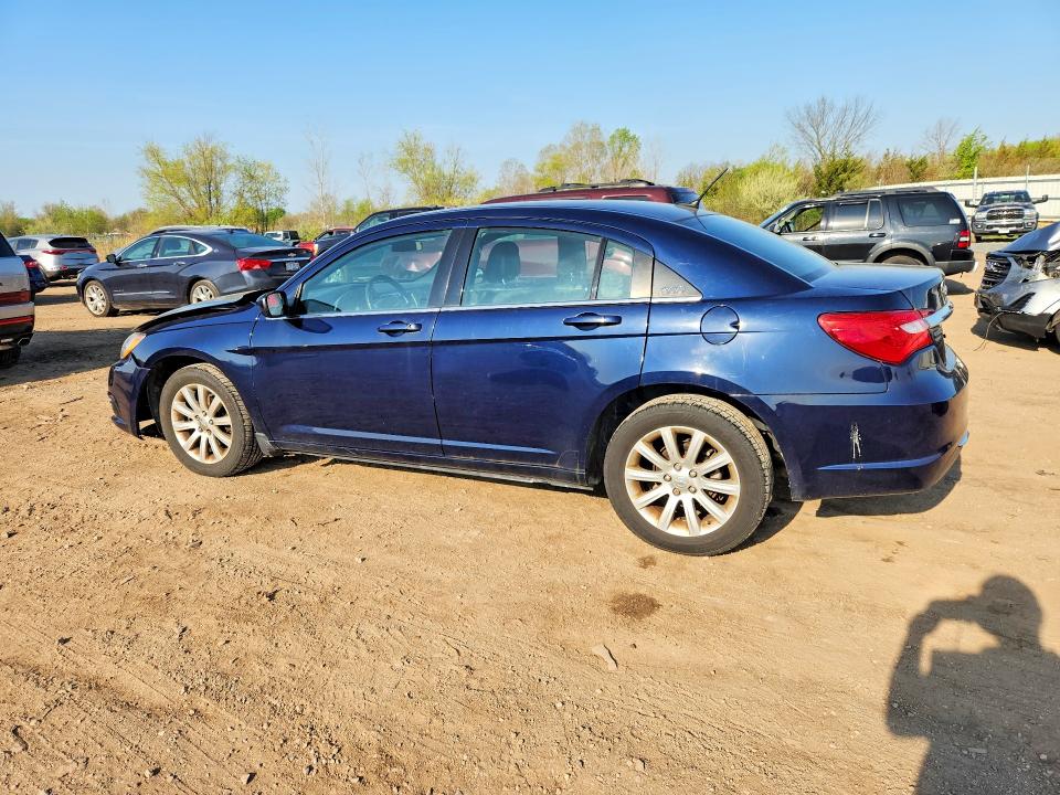 50897656 :رقم المزاد ، 1C3CCBBB2EN128494 vin ، 2014 Chrysler 200 مزاد بيع