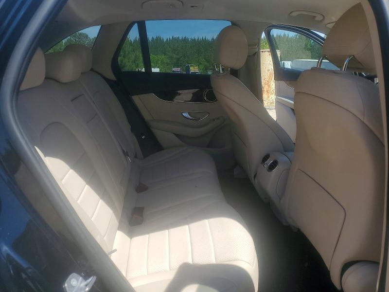49315606 :رقم المزاد ، WDC0G4JB5HF122780 vin ، 2017 Mercedes-benz Glc مزاد بيع