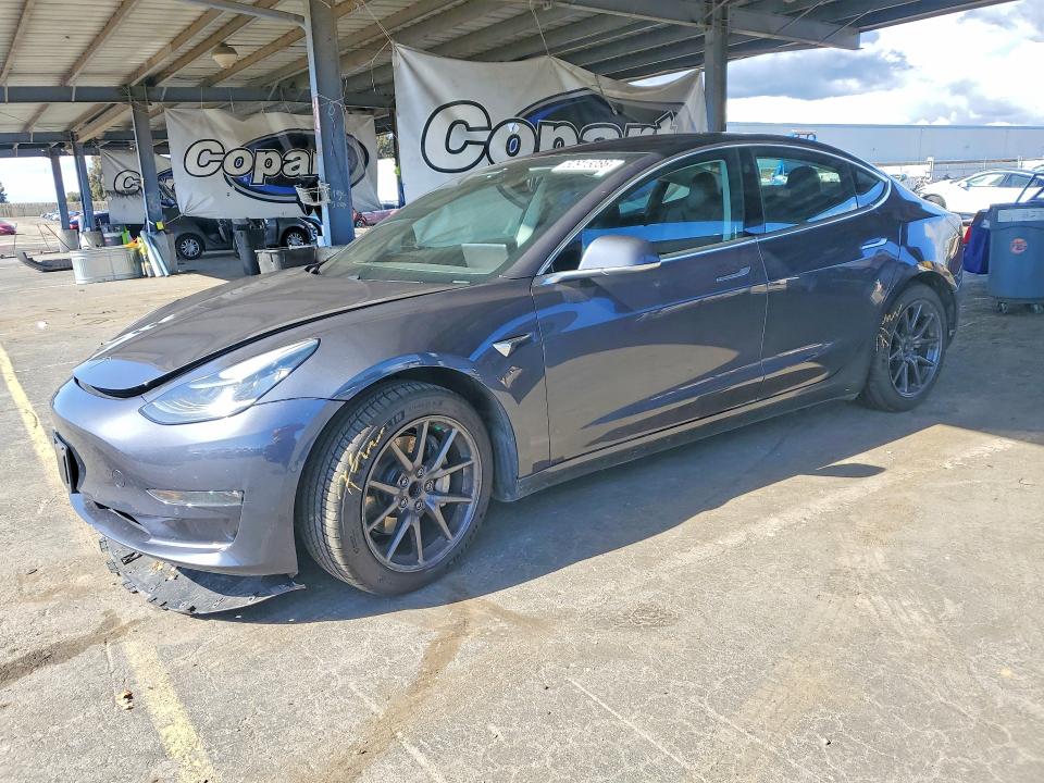 Auction sale of the 2018 Tesla Model 3, vin: 5YJ3E1EA6JF025610, lot number: 50915086