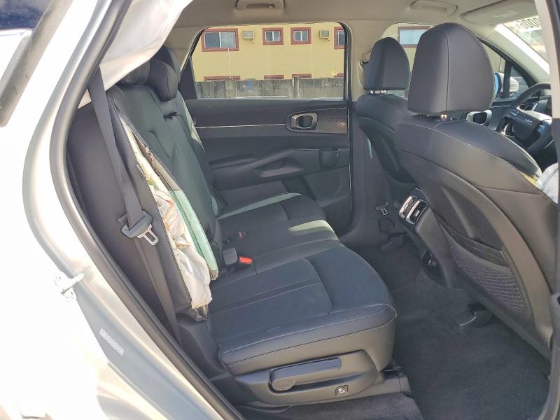 Продаж на аукціоні авто 2026 Kia Sorento, vin: 5XYRL4JC6TG433156, номер лоту: 49730006