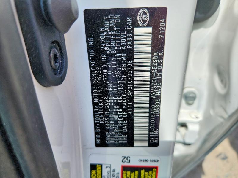 49331136 :رقم المزاد ، 4T1T11AK2NU702798 vin ، 2022 Toyota Camry مزاد بيع