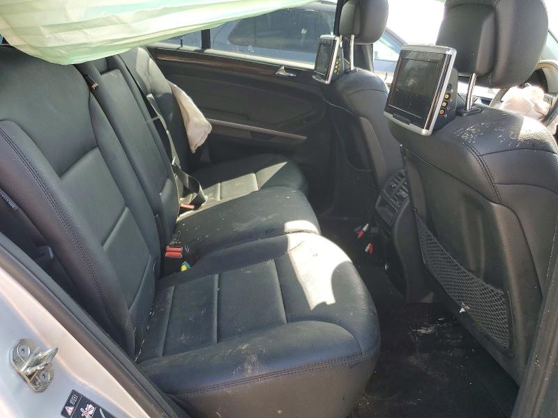 49232546 :رقم المزاد ، 4JGBB8GB3BA702119 vin ، 2011 Mercedes-benz Ml مزاد بيع