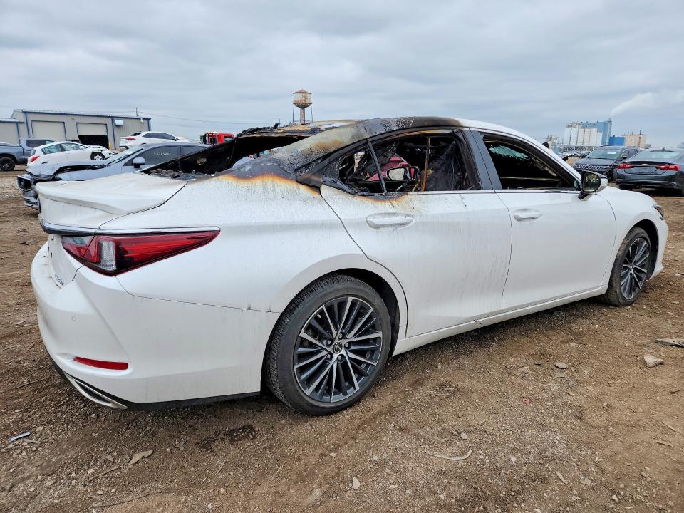 Продажа на аукционе авто 2022 Lexus Es 350, vin: 58ADZ1B10NU115639, номер лота: 50921716