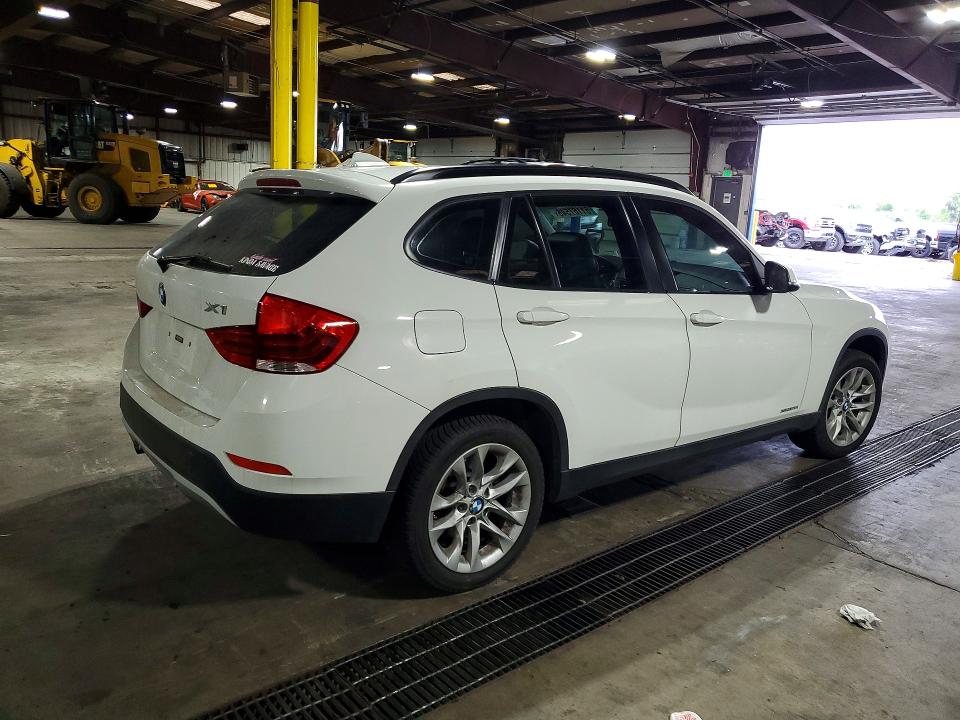 Aukcja sprzedaży 2015 Bmw X1, vin: WBAVL1C50FVY34661, numer aukcji: 51167546