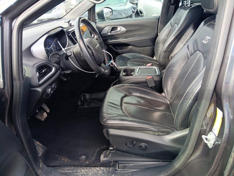 49656856 :رقم المزاد ، 2C4RC1EG4JR198146 vin ، 2018 Chrysler Pacifica مزاد بيع