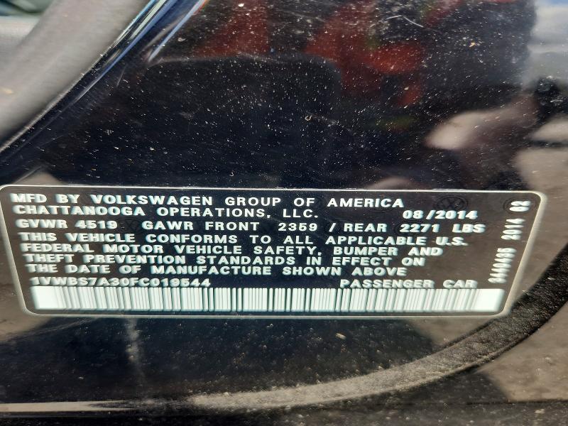 51528066 :رقم المزاد ، 1VWBS7A30FC019544 vin ، 2015 Volkswagen Passat مزاد بيع