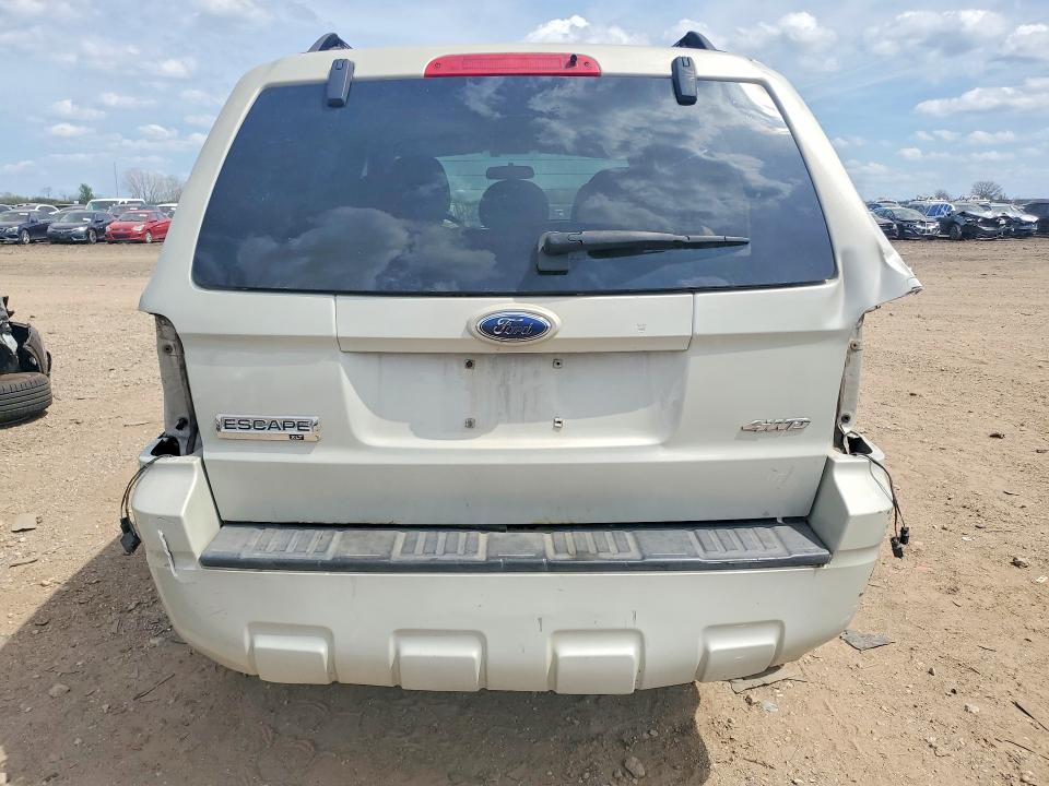 50786536 :رقم المزاد ، 1FMCU93188KA79102 vin ، 2008 Ford Escape مزاد بيع