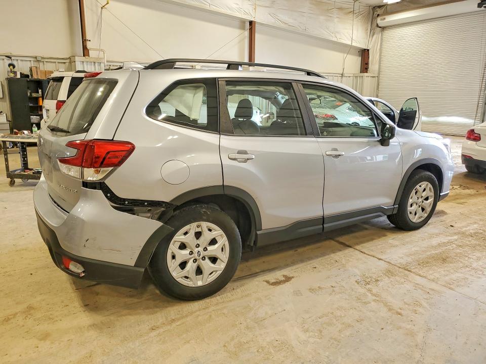 Продажа на аукционе авто 2019 Subaru Forester, vin: JF2SKACC8KH587195, номер лота: 49955236