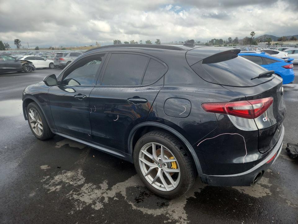 Продажа на аукционе авто 2018 Alfa Romeo Stelvio, vin: ZASFAKNN6J7B92273, номер лота: 47298756