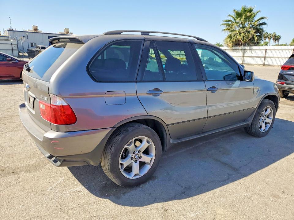 Продажа на аукционе авто 2005 Bmw X5, vin: 5UXFA13565LY04229, номер лота: 49134336