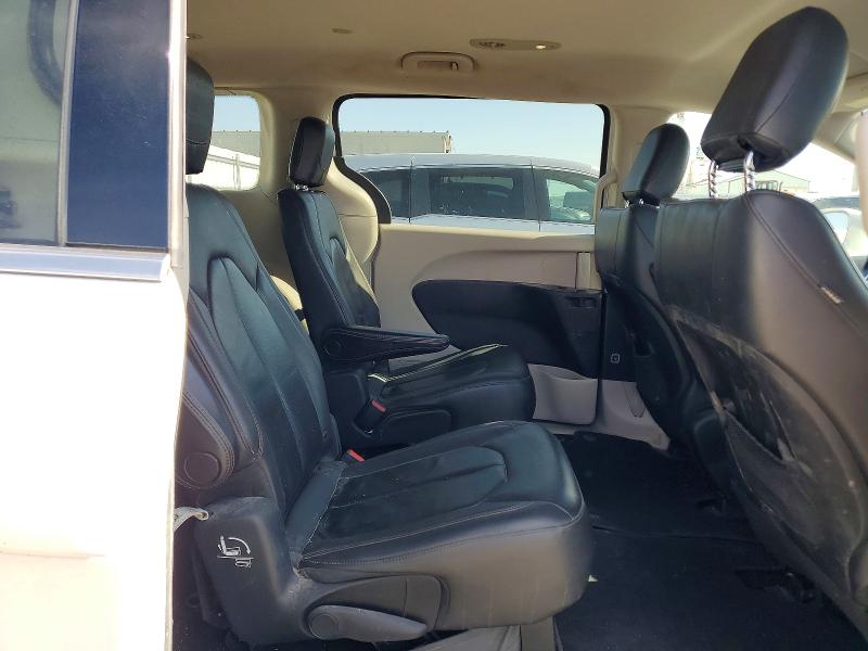 Продажа на аукционе авто 2017 Chrysler Pacifica, vin: 2C4RC1BGXHR523686, номер лота: 50681706
