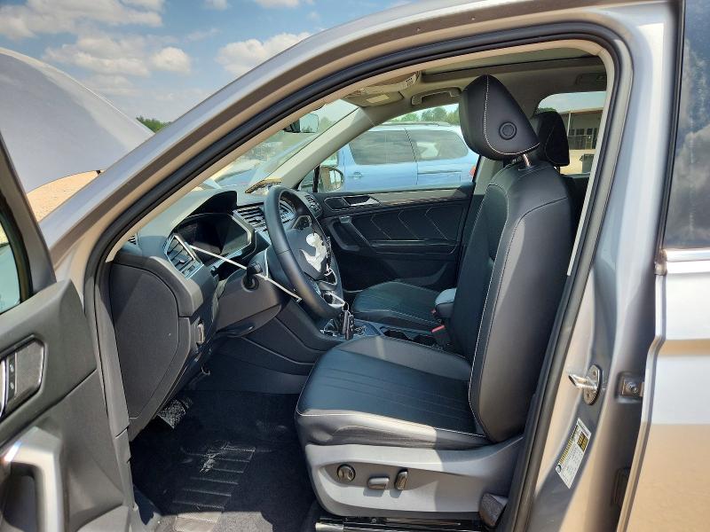 51438406 :رقم المزاد ، 3VV3B7AX6NM131872 vin ، 2022 Volkswagen Tiguan مزاد بيع