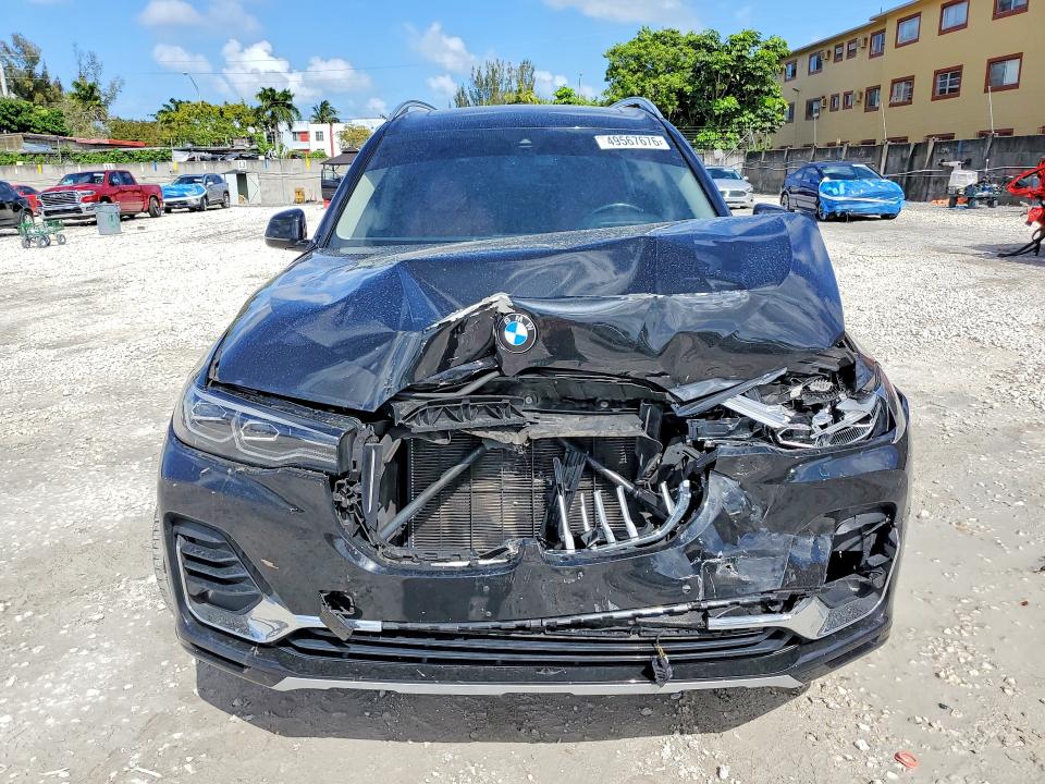 49567676 :رقم المزاد ، 5UXCW2C07M9G50529 vin ، 2021 Bmw X7 مزاد بيع