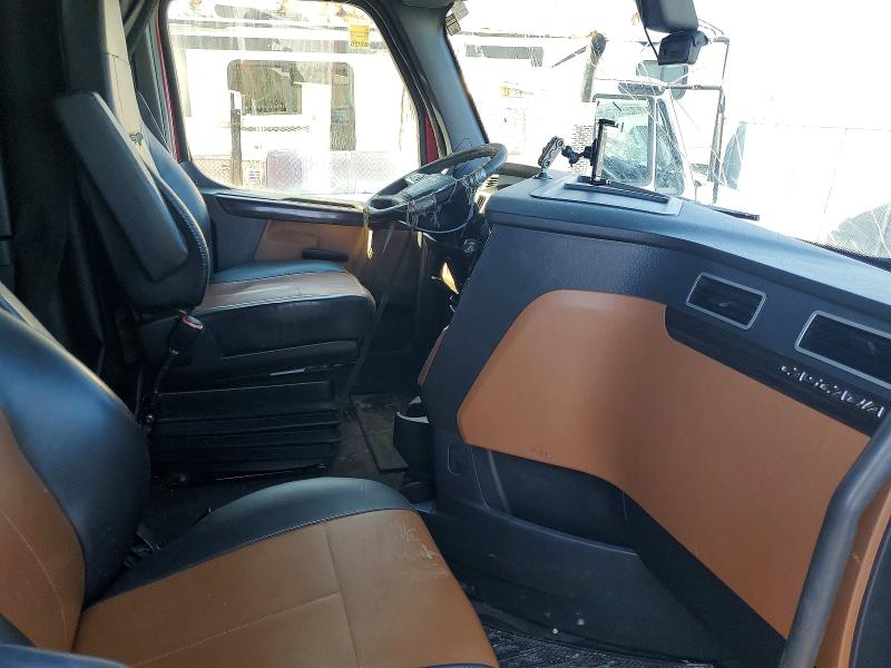 Продаж на аукціоні авто 2019 Freigliner Cascadia, vin: 3AKJHHDR3KSKA3138, номер лоту: 48411736