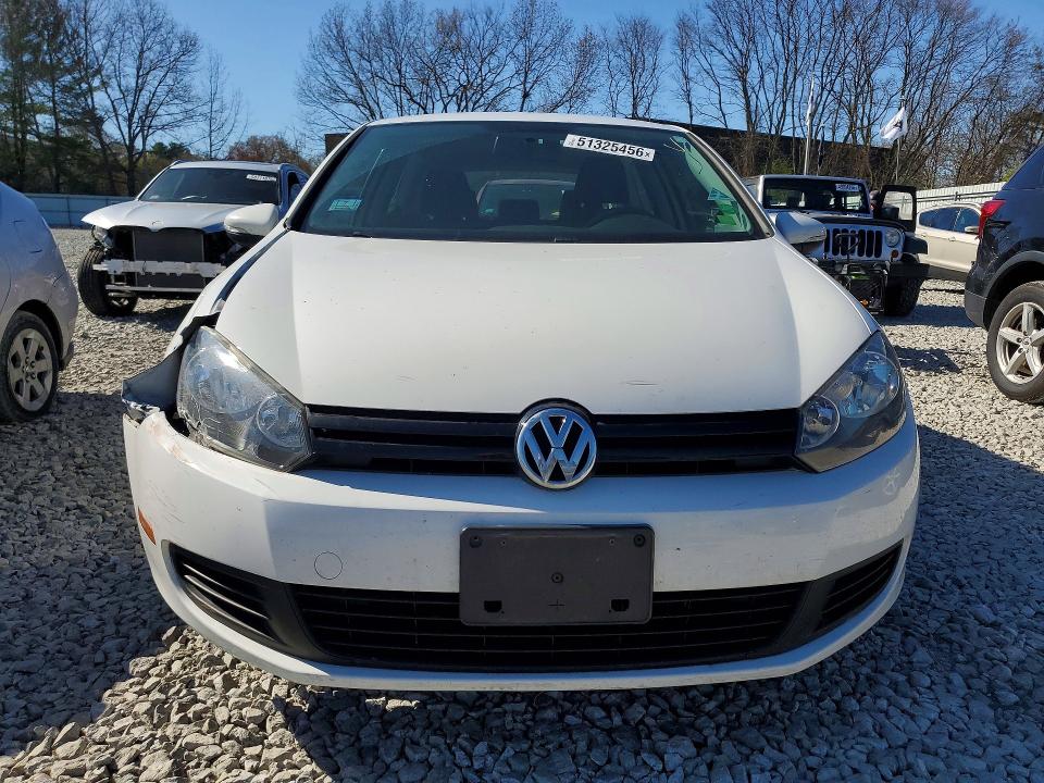 51325456 :رقم المزاد ، WVWAB7AJXBW336804 vin ، 2011 Volkswagen Golf مزاد بيع