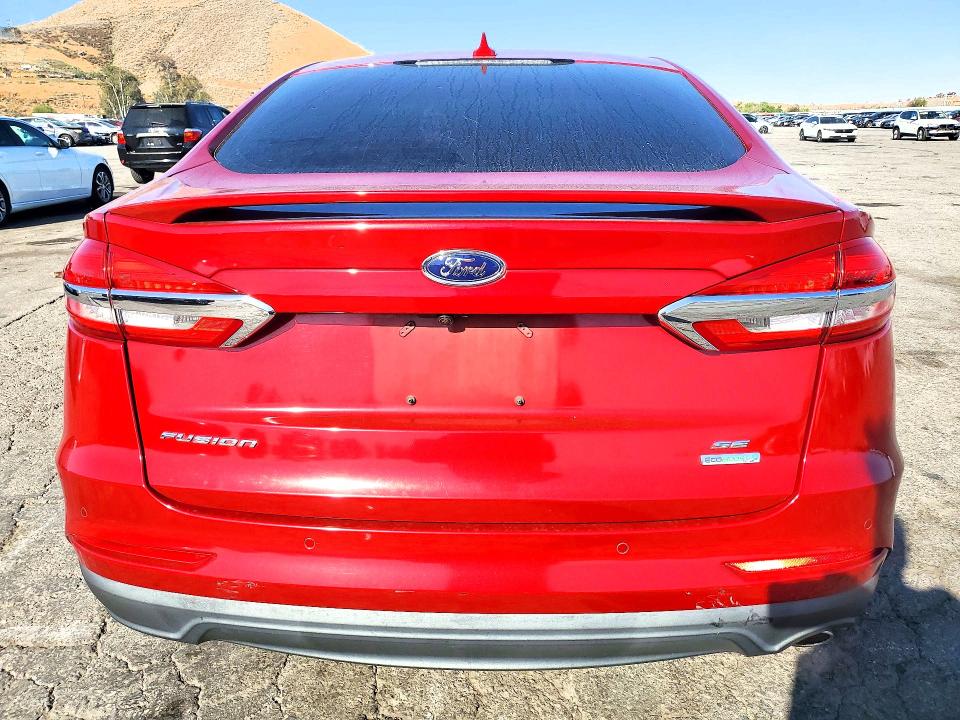 51182866 :رقم المزاد ، 3FA6P0HDXLR132867 vin ، 2020 Ford Fusion مزاد بيع