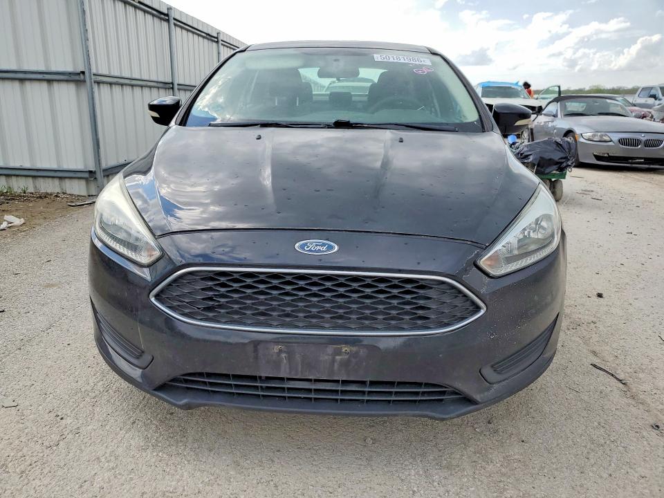50181986 :رقم المزاد ، 1FADP3F2XGL379417 vin ، 2016 Ford Focus مزاد بيع