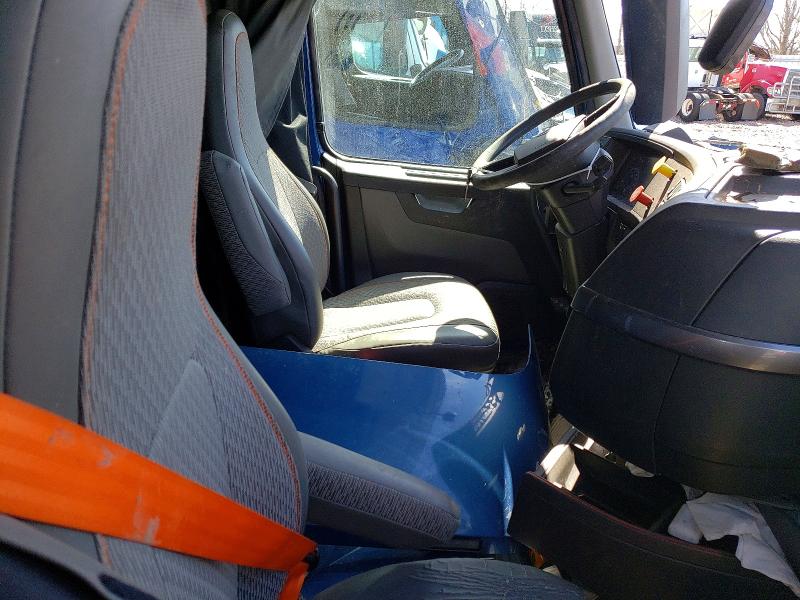 54525206 :رقم المزاد ، 4V4NC9EHXPN298879 vin ، 2023 Volvo Vn مزاد بيع
