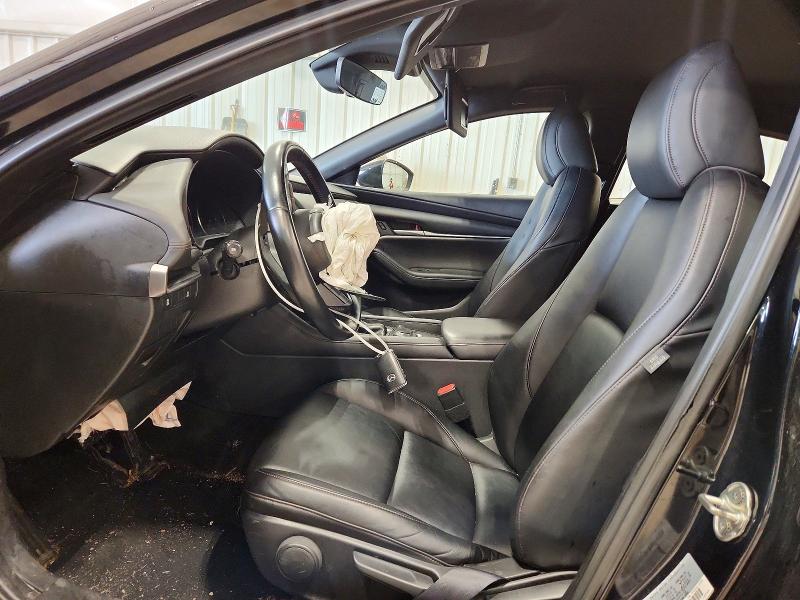 49951996 :رقم المزاد ، JM1BPAKL7M1336729 vin ، 2021 Mazda 3 مزاد بيع