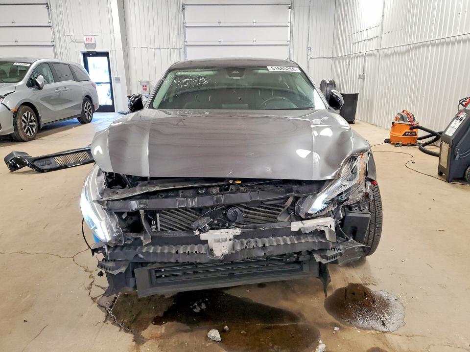 Продаж на аукціоні авто 2022 Nissan Altima, vin: 1N4BL4CW7NN367128, номер лоту: 51685256
