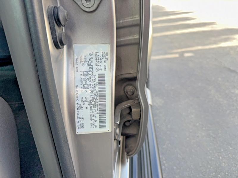 2001 Toyota 4runner მანქანა იყიდება აუქციონზე, vin: JT3HN86R819056407, აუქციონის ნომერი: 51951446