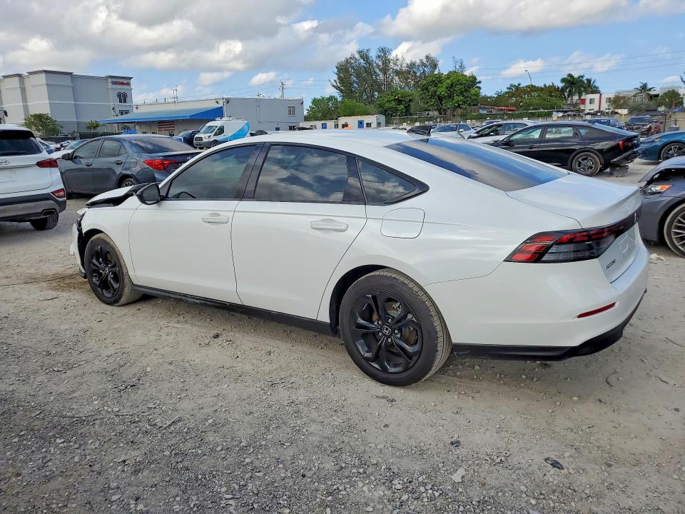 Auction sale of the 2025 Honda Accord, vin: 1HGCY1F45SA039705, lot number: 51778556