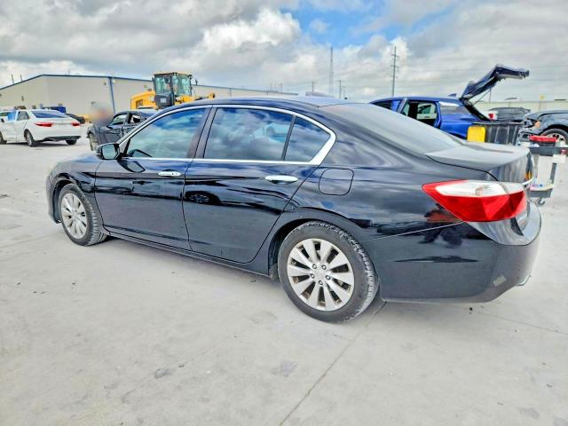 2014 Honda Accord მანქანა იყიდება აუქციონზე, vin: 1HGCR2F74EA299692, აუქციონის ნომერი: 49274806