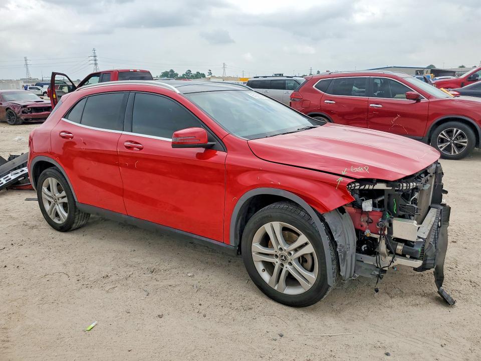 51358096 :رقم المزاد ، WDCTG4EB0LU020962 vin ، 2020 Mercedes-benz Gla مزاد بيع