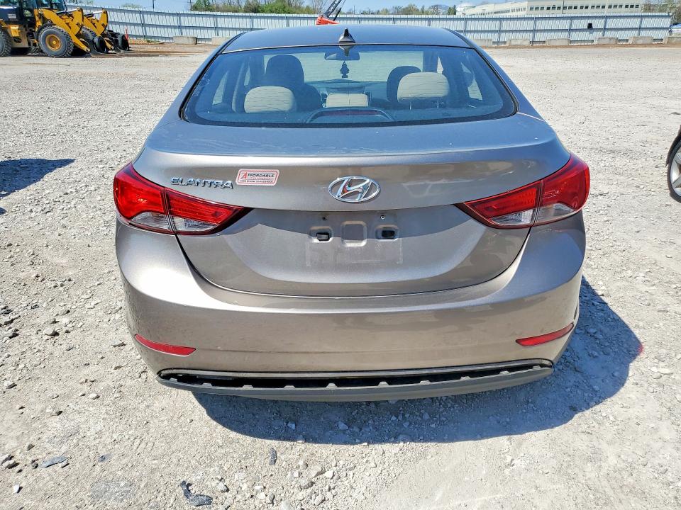 Продажа на аукционе авто 2016 Hyundai Elantra, vin: 5NPDH4AE4GH743740, номер лота: 49037036