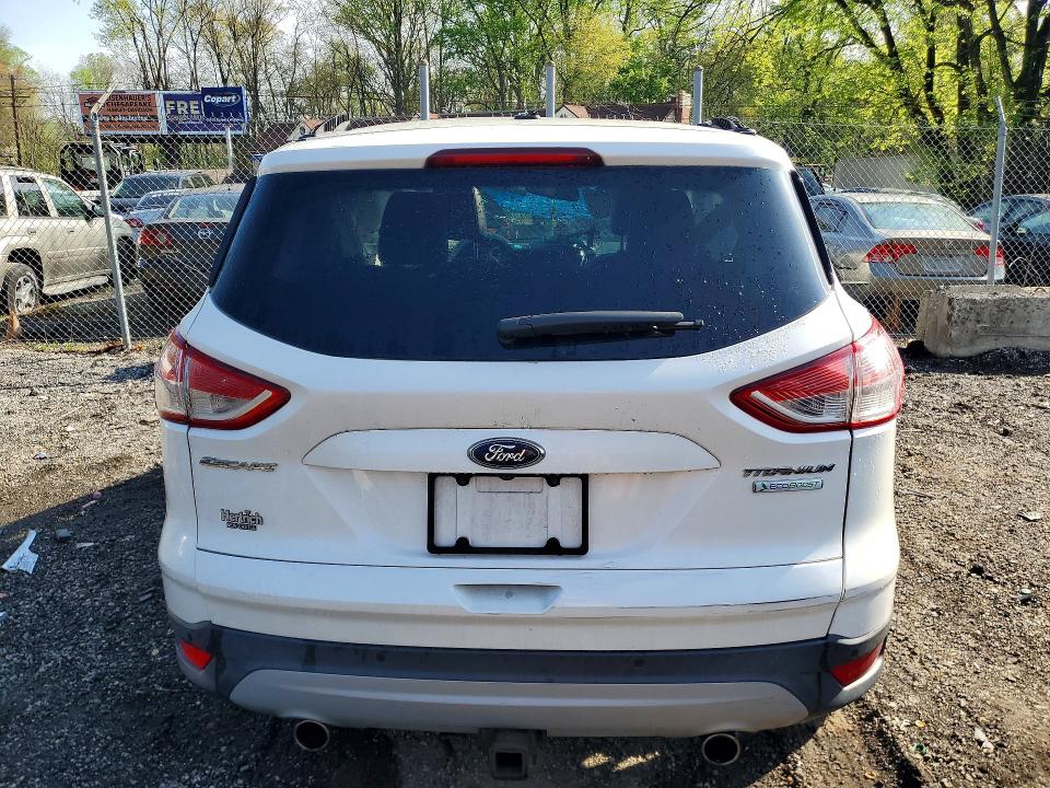 49977026 :رقم المزاد ، 1FMCU0J90DUA57212 vin ، 2013 Ford Escape مزاد بيع