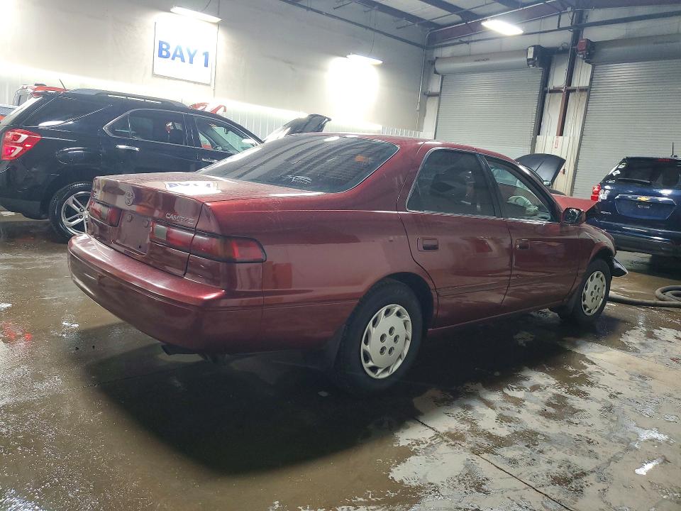 48436616 :رقم المزاد ، JT2BG22KXX0374679 vin ، 1999 Toyota Camry مزاد بيع