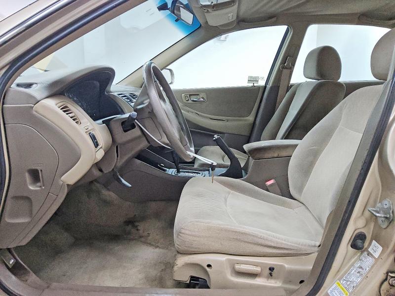 47966106 :رقم المزاد ، 1HGCG1644YA009235 vin ، 2000 Honda Accord مزاد بيع