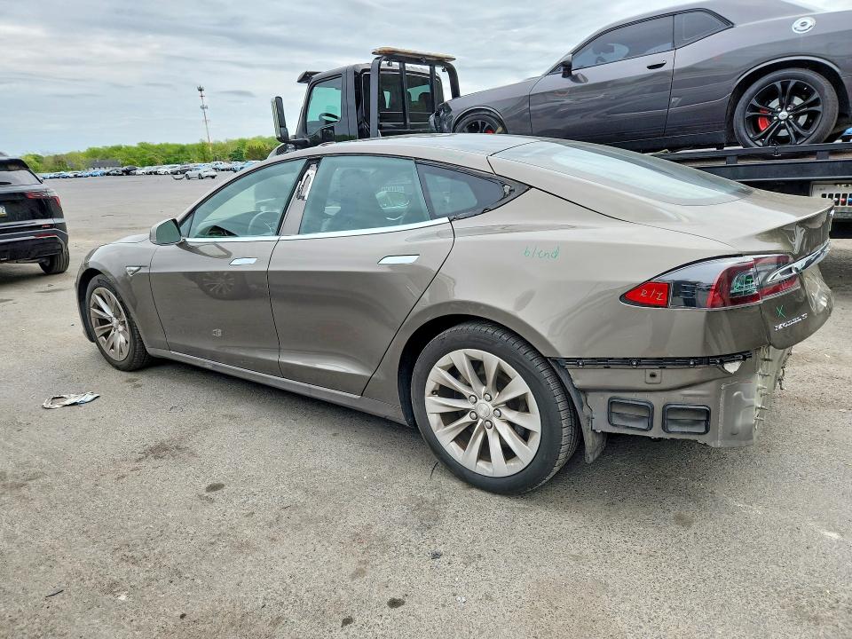 Aukcja sprzedaży 2016 Tesla Model S, vin: 5YJSA1E1XGF159181, numer aukcji: 51542426