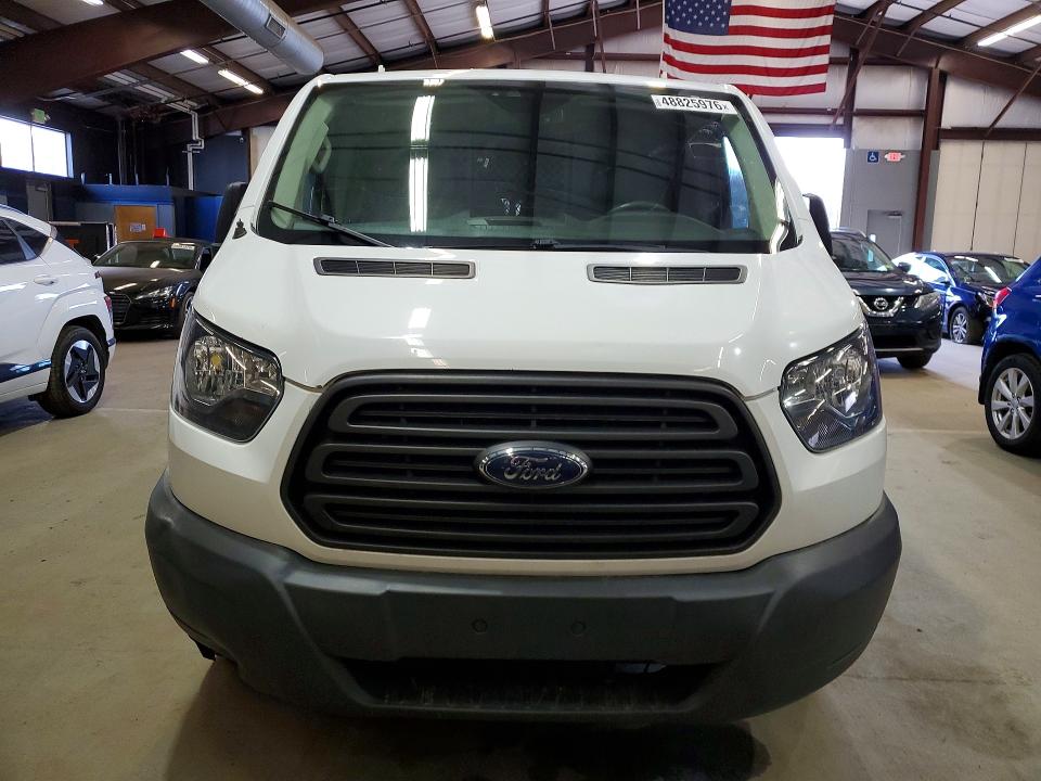 48825976 :رقم المزاد ، 1FTYE1ZM5JKA34750 vin ، 2018 Ford Transit مزاد بيع
