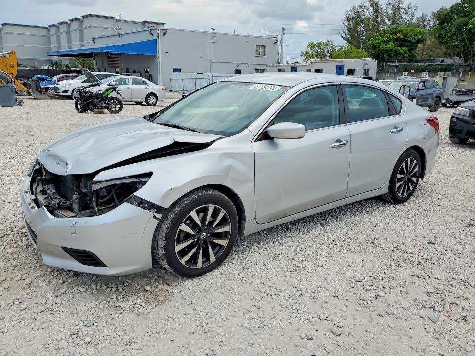 Продажа на аукционе авто 2018 Nissan Altima, vin: 1N4AL3AP8JC214538, номер лота: 51154226