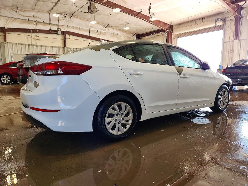 50687176 :رقم المزاد ، 5NPD74LF1HH155059 vin ، 2017 Hyundai Elantra مزاد بيع