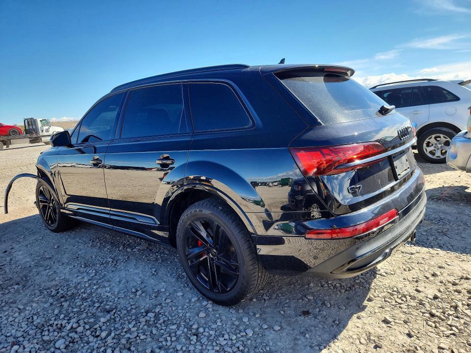 Продажа на аукционе авто 2021 Audi Q7, vin: WA1AXAF7XMD023076, номер лота: 49731716