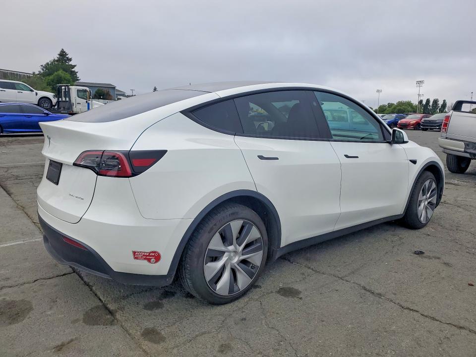 Продаж на аукціоні авто 2024 Tesla Model Y, vin: 7SAYGAEE2RF054149, номер лоту: 49098196
