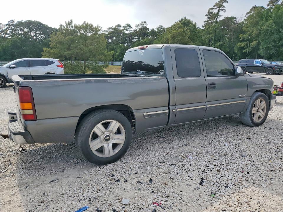 Продажа на аукционе авто 2001 Chevrolet Silverado, vin: 2GCEC19V711156527, номер лота: 51696856